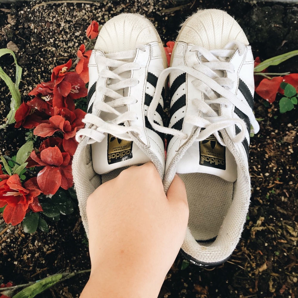 Adidas Superstar Sneakers